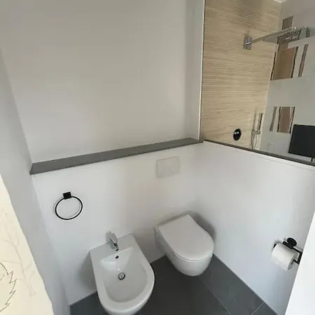 Apartment Ruhige Doppelhaushaelfte *