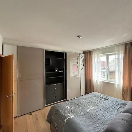 Ruhige Doppelhaushaelfte Apartment Hueckelhoven
