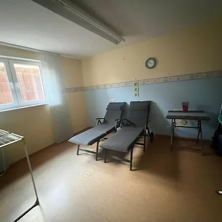 Ruhige Doppelhaushaelfte Apartment Hueckelhoven